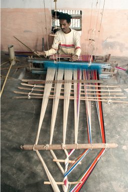 Archana Shah Indian weaver