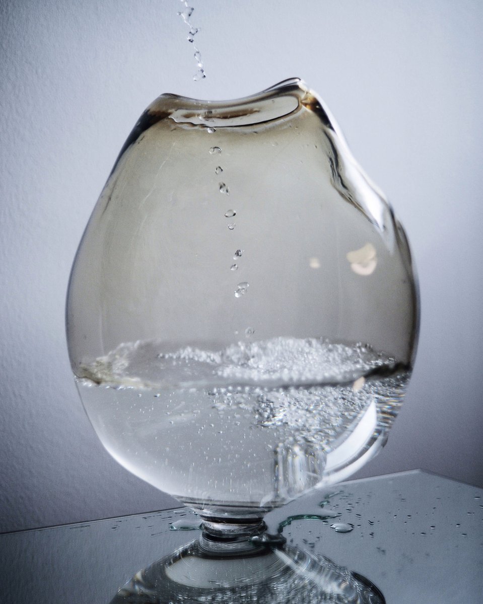 Light Vessel 3, Mini, 2020, blown glass, water, wood, 18.5 x 8.75 in. Photo by Sarah Maria Yasdani.