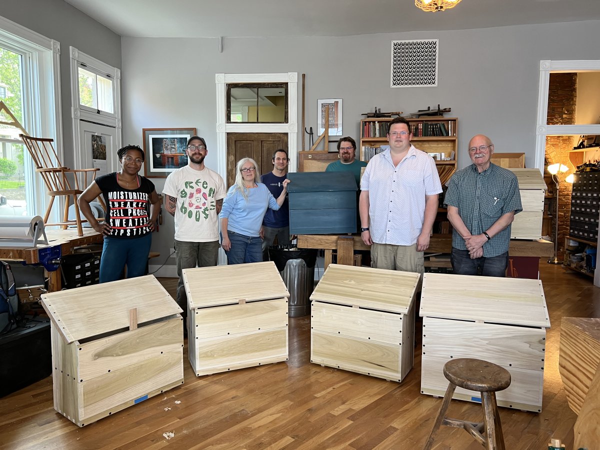 Megan Fitzpatrick (third from left) with the students of a three-day class on Dutch tool chests at Lost Art Press, Covington, Kentucky. Photo by Christopher Schwarz. 