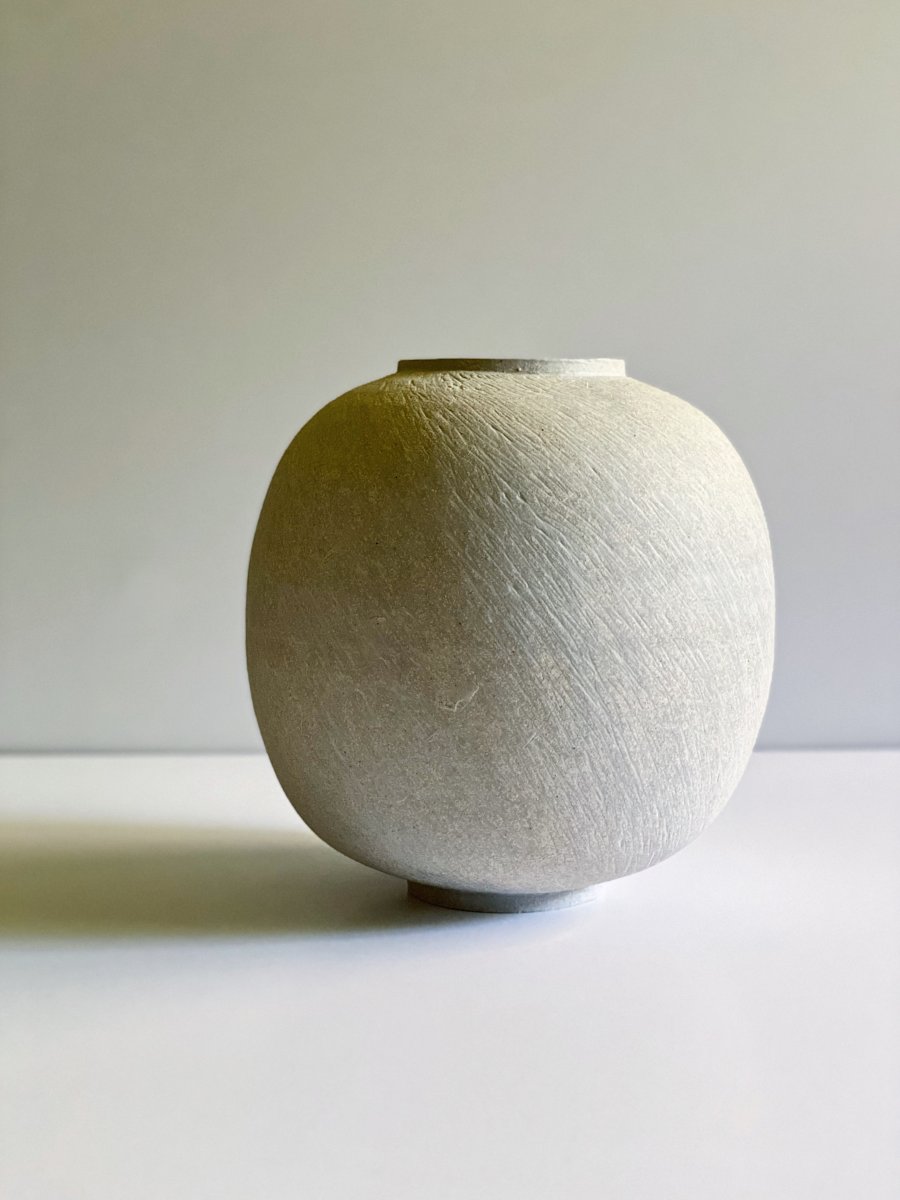 Miro Chun, Moonjar Rendering 1, 2023, stoneware, porcelain, 11 x 11 in. Photo by Miro Chun.