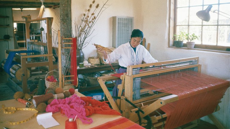 Alice Kagawa Parrott at the loom