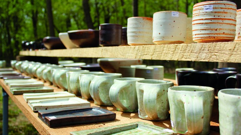 Image of pottery.