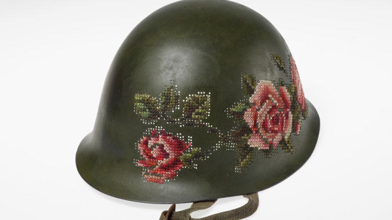Severija Inčirauskaitė-Kriaunevičienė, "Kill for Peace" (helmet with roses)