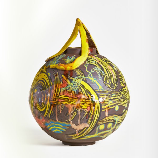 Jiha Moon, Yellowillow, 2021, stoneware, underglaze, and glaze, 15 x 11 x 11 in. Photo by Russell Kilgore, courtesy of the artist and Derek Eller Gallery.